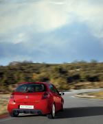 Renault Clio R.S. 2.0 16V 2006 года
